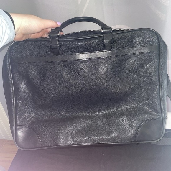 Tumi 16" Saffiano Leather Business Briefcase Commuter Messenger Bag Black Strap - Picture 8 of 16